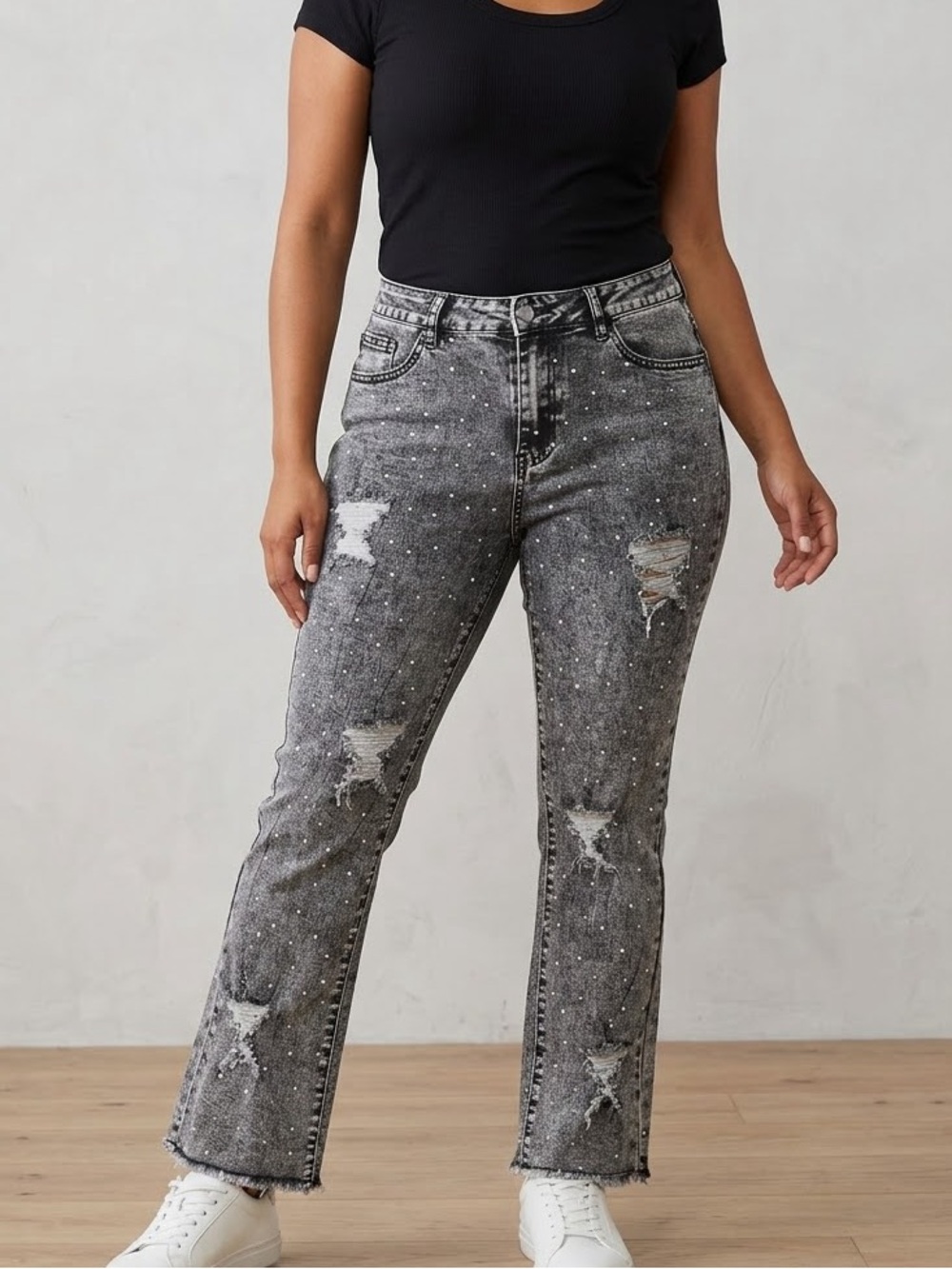 NWT Blue B Grey Acid Wash Distressed Jeans Embellished Rhinestones Size Small